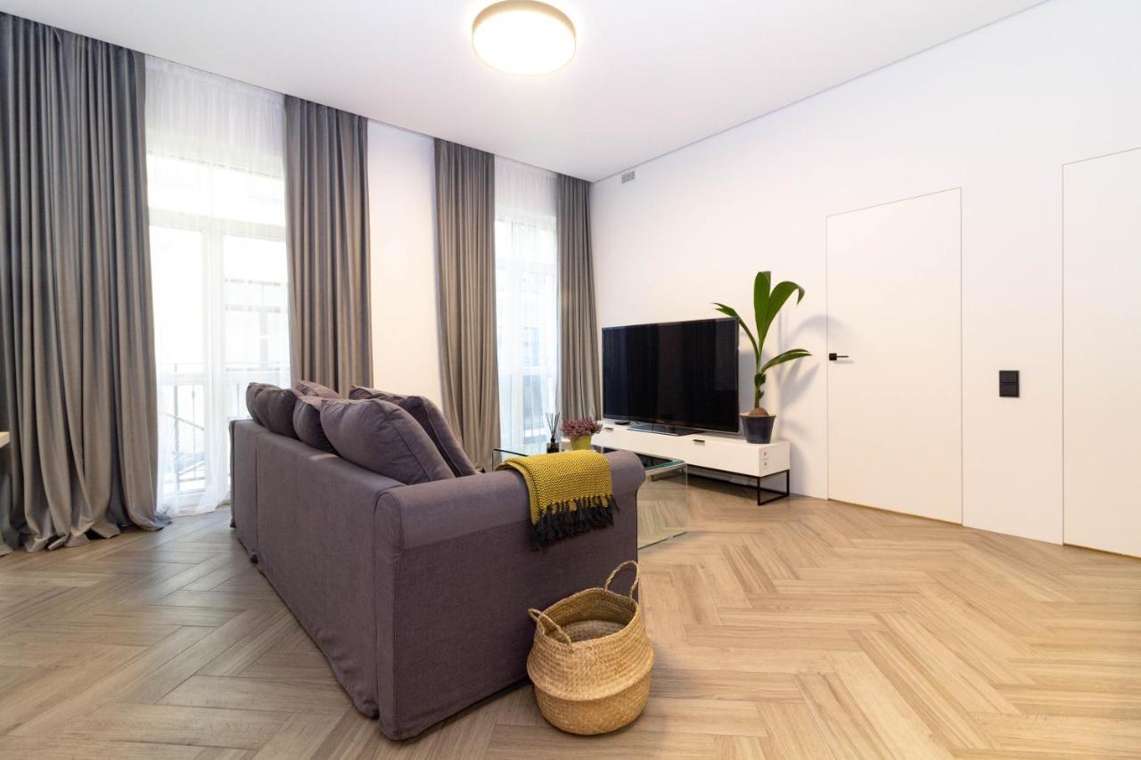 Cohost I Oldtown 60M2 Apt W-Garage Parking, Balcony & Self Check-In VNO Eksteriør bilde