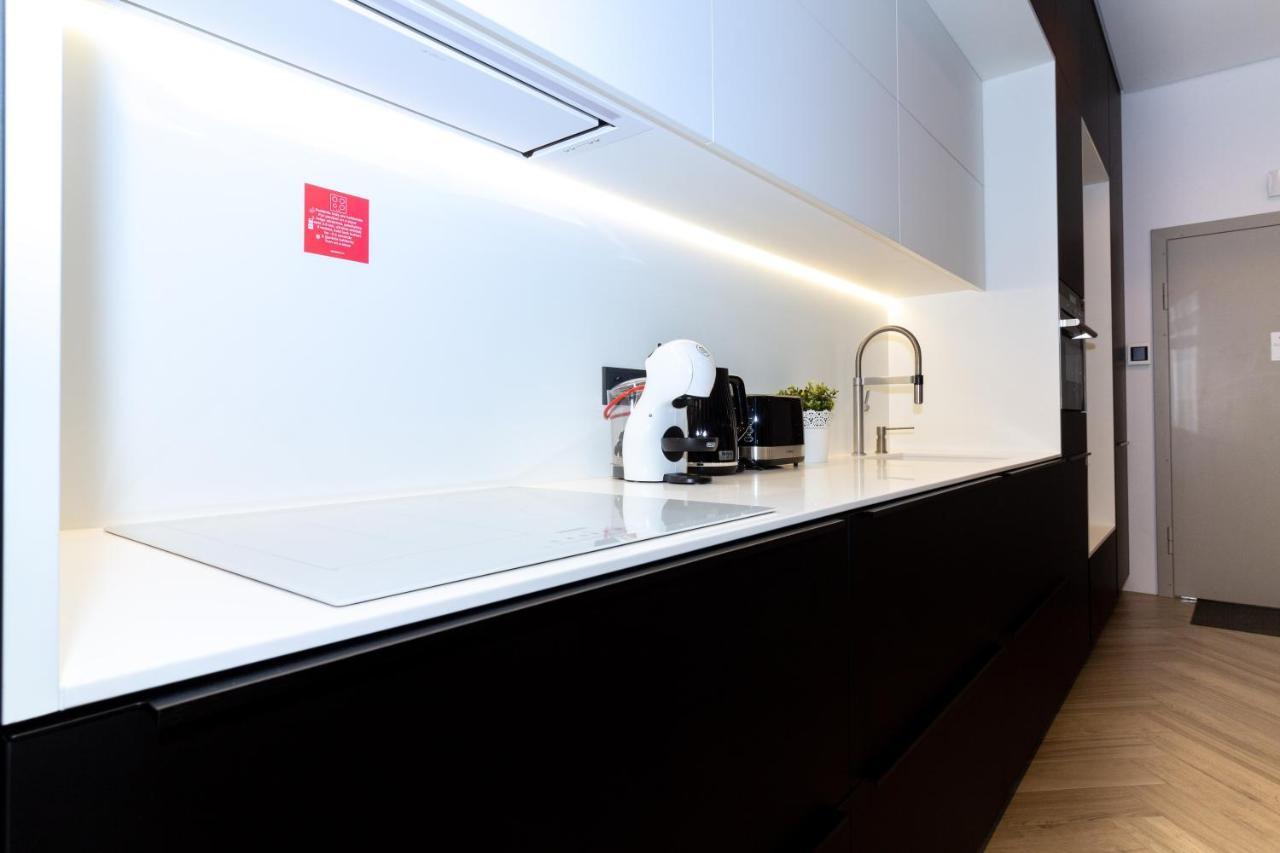 Cohost I Oldtown 60M2 Apt W-Garage Parking, Balcony & Self Check-In VNO Eksteriør bilde